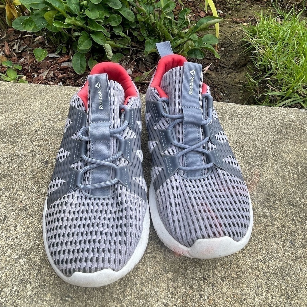 Women’s Reebok Raton Pulse size 8 - Picture 2 of 5